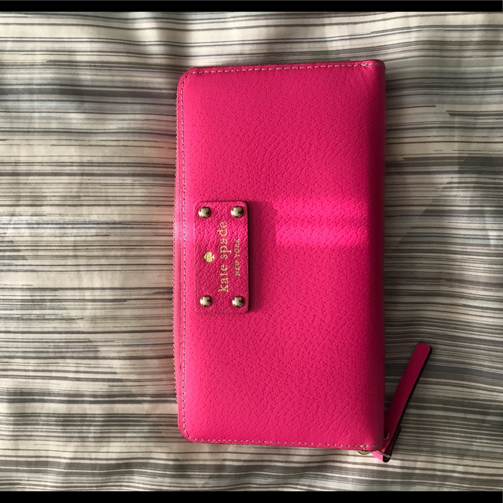 Kate Spade Pink Wallet